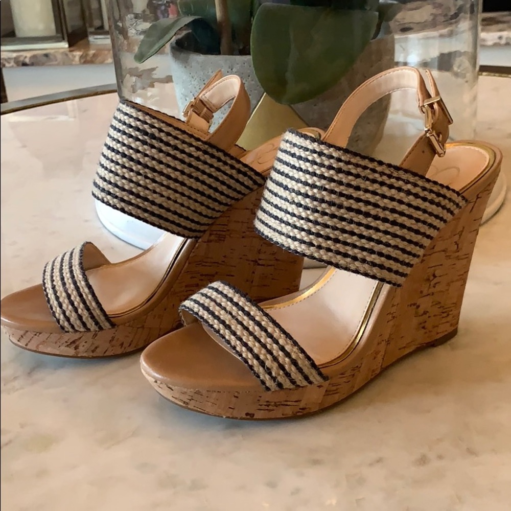 Jessica Simpson Tan and Navy Burlap Wedge